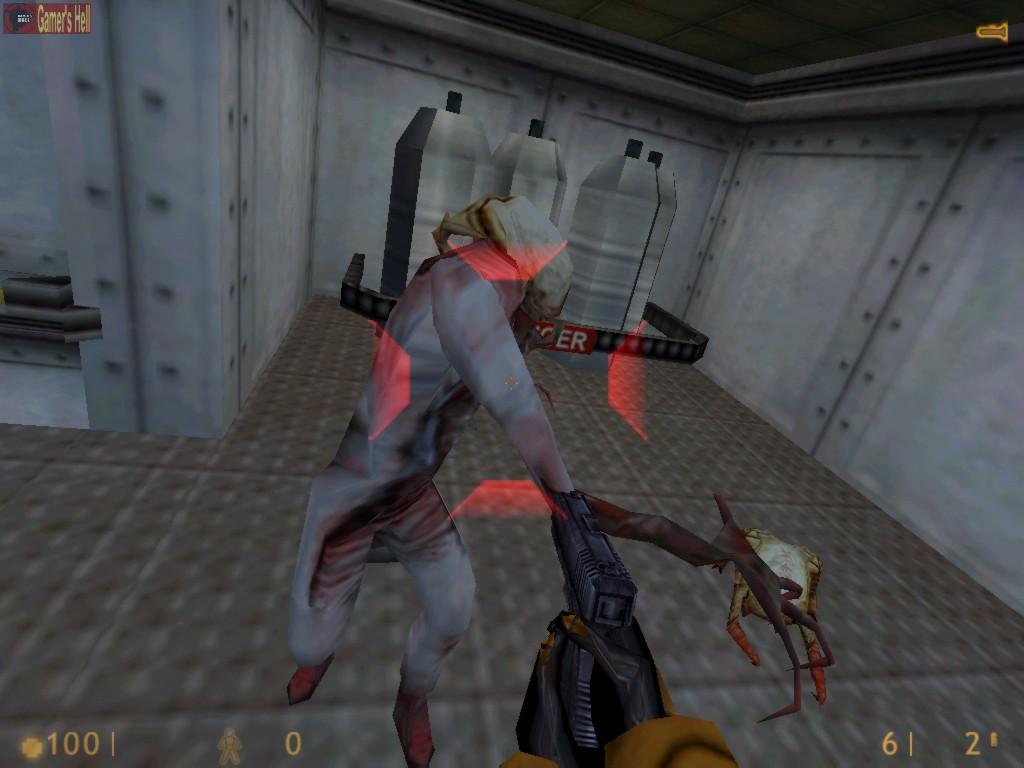 Half Life Screen Shot