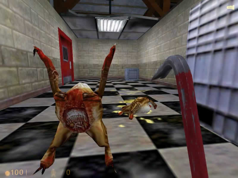 Half Life Screen Shot